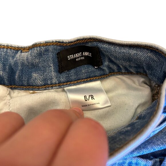 Express Light Wash High Rise Distressed Raw Hem Jeans 6R - Picture 7 of 7